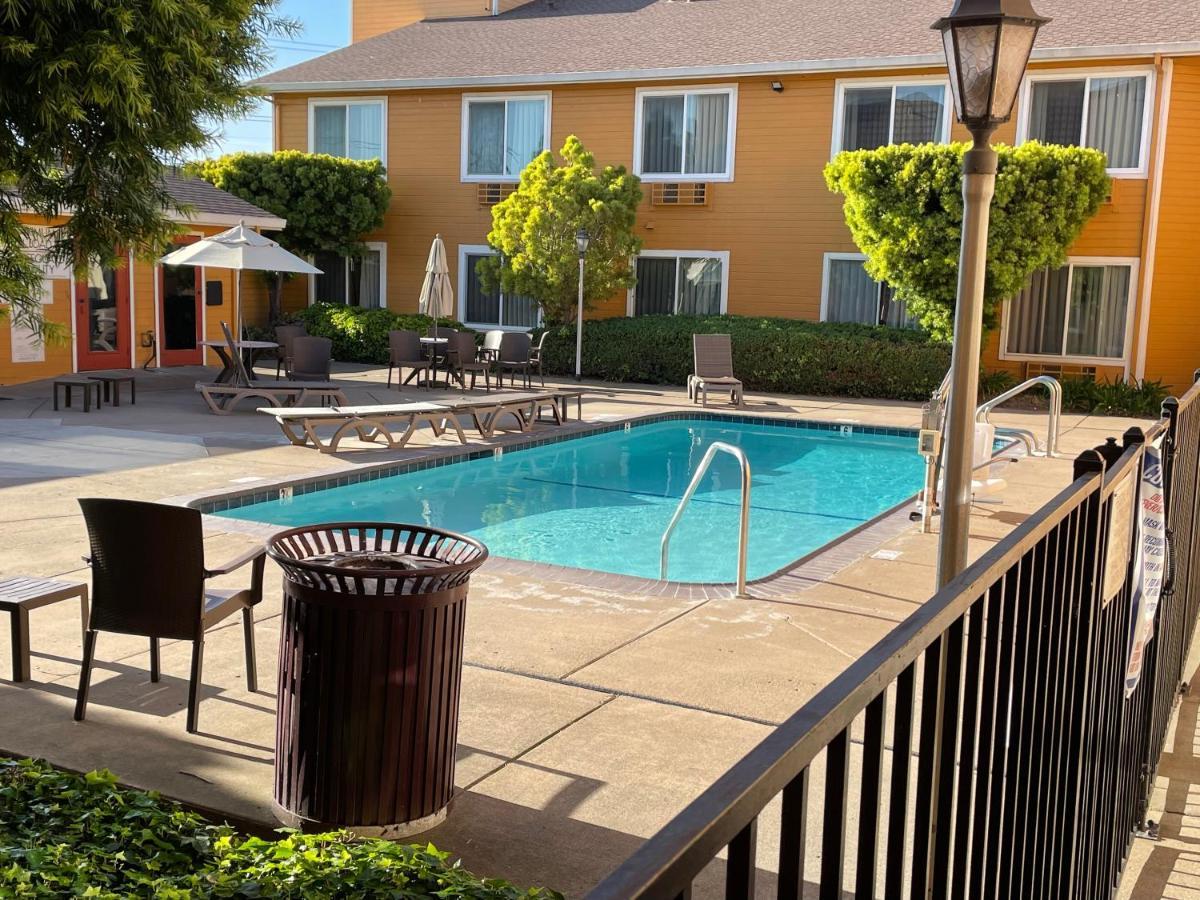 Quality Inn Near Six Flags Discovery Kingdom-Napa Valley Vallejo Extérieur photo