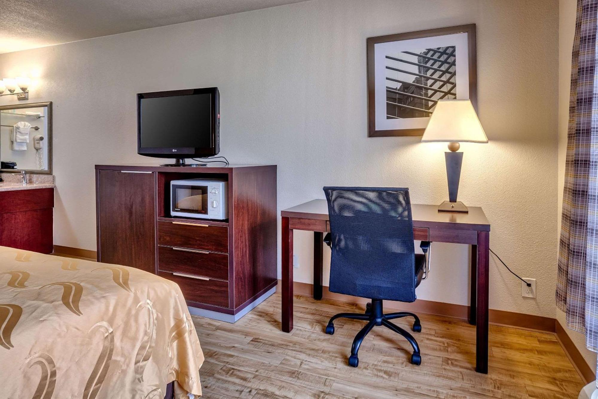 Quality Inn Near Six Flags Discovery Kingdom-Napa Valley Vallejo Extérieur photo