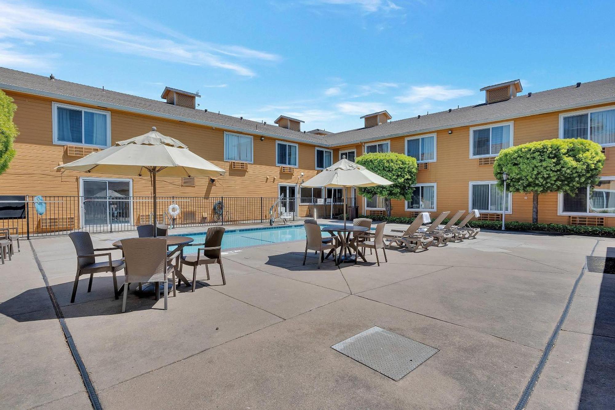 Quality Inn Near Six Flags Discovery Kingdom-Napa Valley Vallejo Extérieur photo