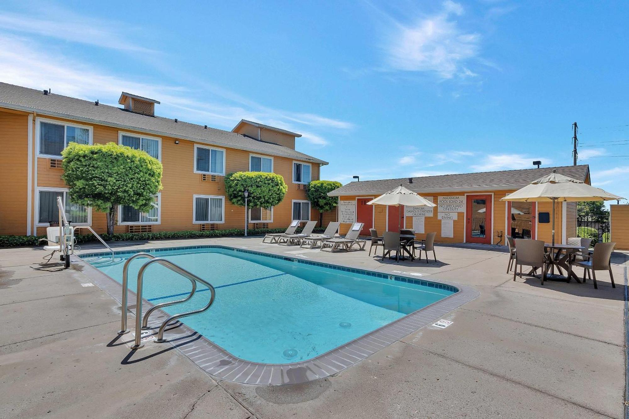 Quality Inn Near Six Flags Discovery Kingdom-Napa Valley Vallejo Extérieur photo