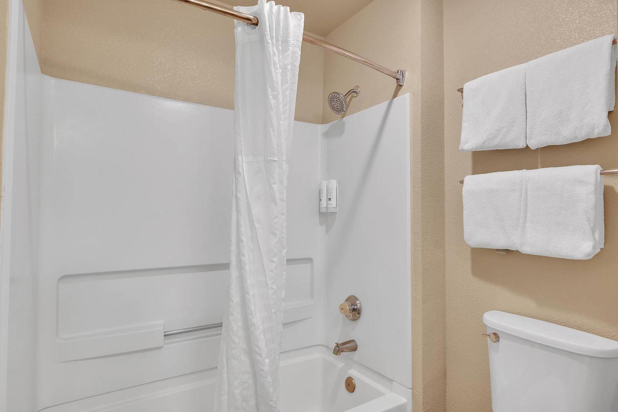 Quality Inn Near Six Flags Discovery Kingdom-Napa Valley Vallejo Extérieur photo