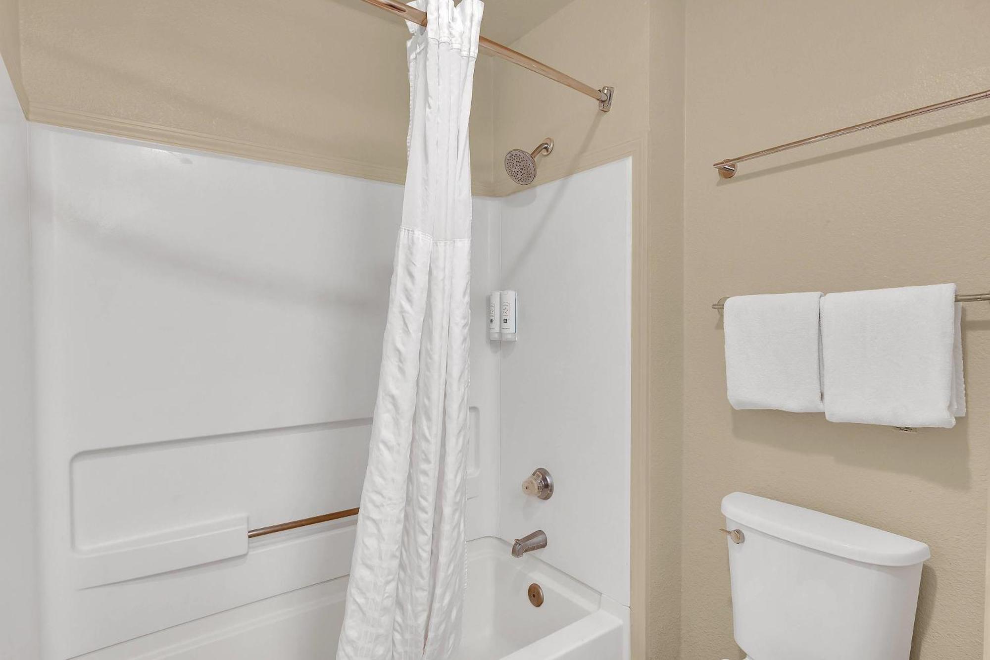 Quality Inn Near Six Flags Discovery Kingdom-Napa Valley Vallejo Extérieur photo