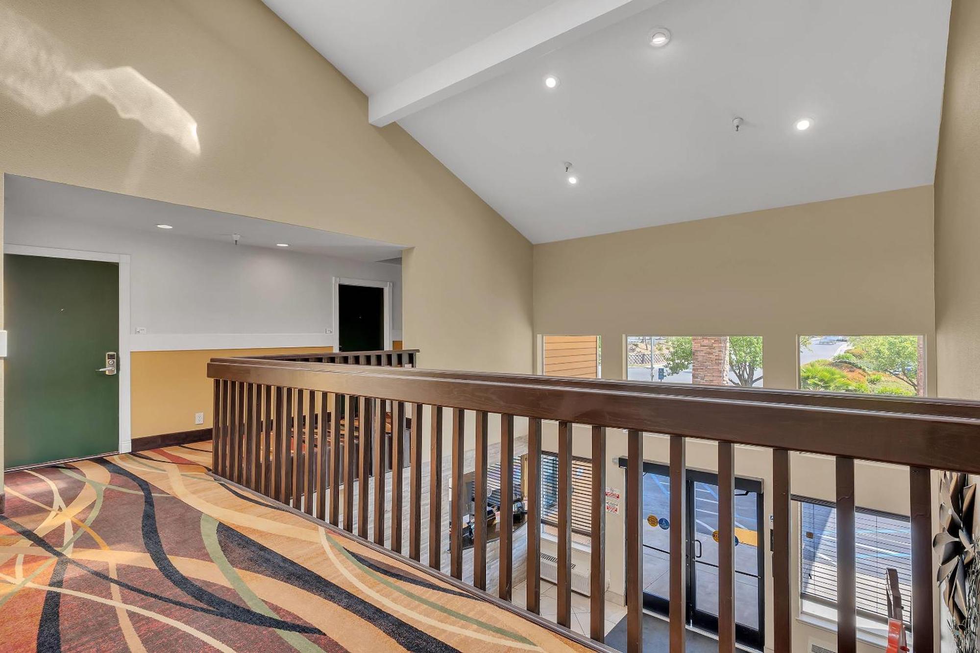 Quality Inn Near Six Flags Discovery Kingdom-Napa Valley Vallejo Extérieur photo