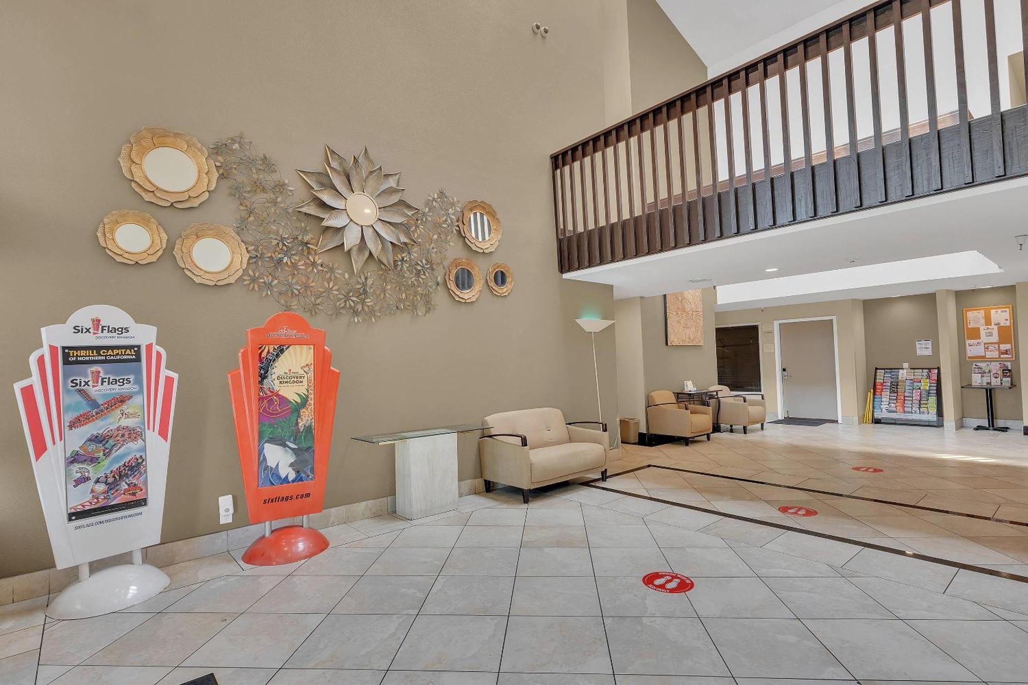 Quality Inn Near Six Flags Discovery Kingdom-Napa Valley Vallejo Extérieur photo